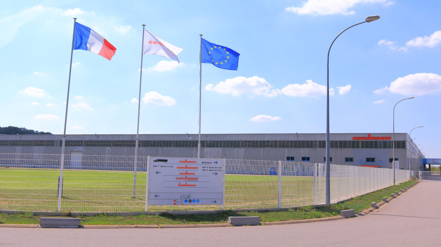 In Frankreich wird die Auslandsgesellschaft gegründet.